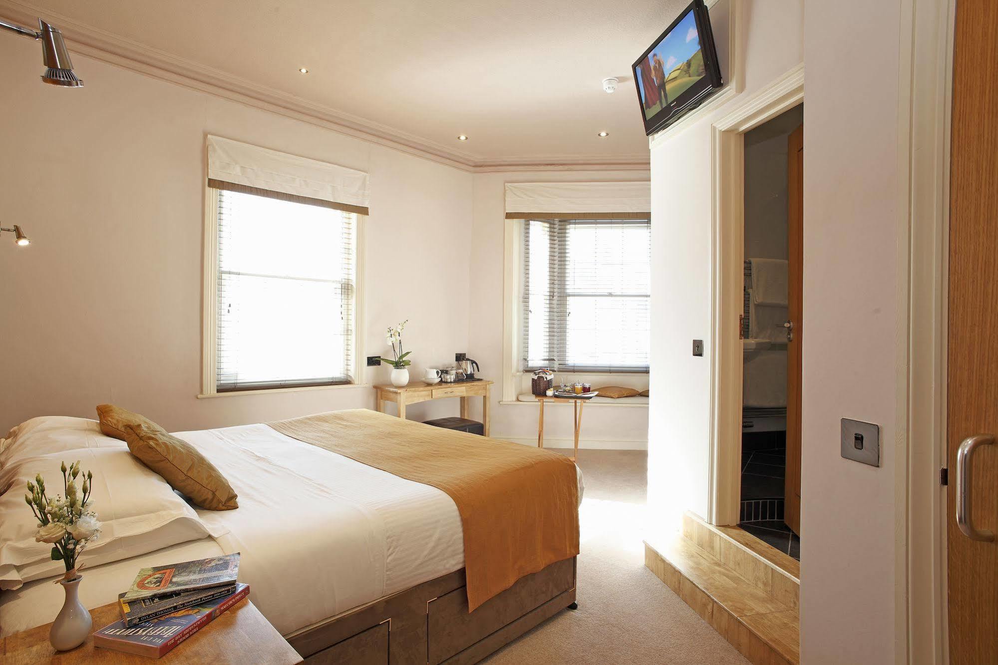 Castle Hotel Aberystwyth Kültér fotó